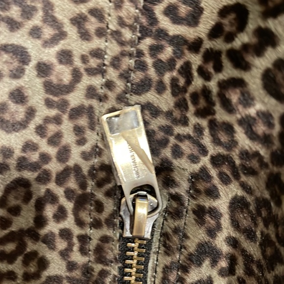 New MICHAEL MICHAEL KORS
Leopard Print Calf Hair Moto Jacket Size M - Picture 9 of 17